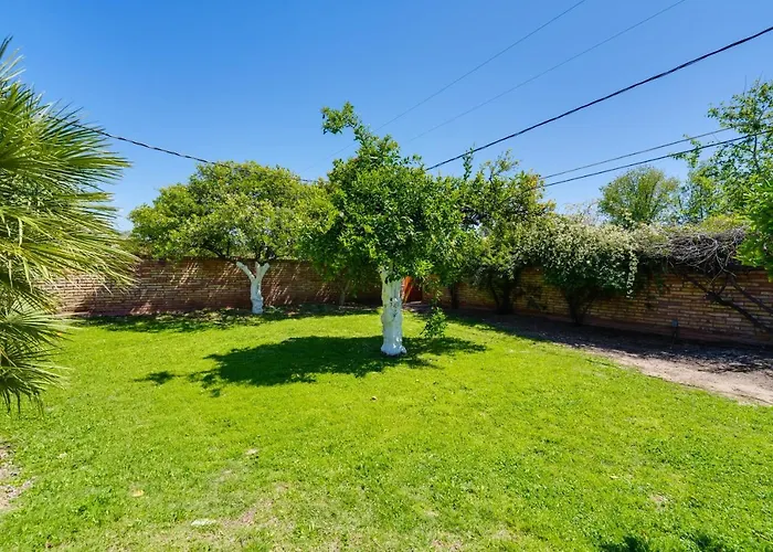 Holiday home Pool & Outdoor Kitchen: 10 Mi To Dtwn Phoenix
