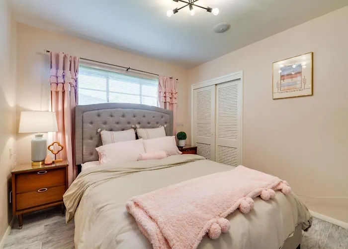 Holiday home Pool & Outdoor Kitchen: 10 Mi To Dtwn Phoenix