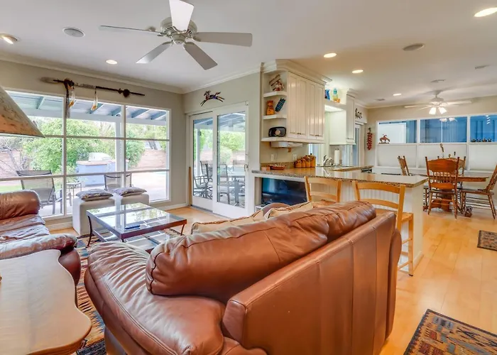 Pool & Outdoor Kitchen: 10 Mi To Dtwn * Phoenix